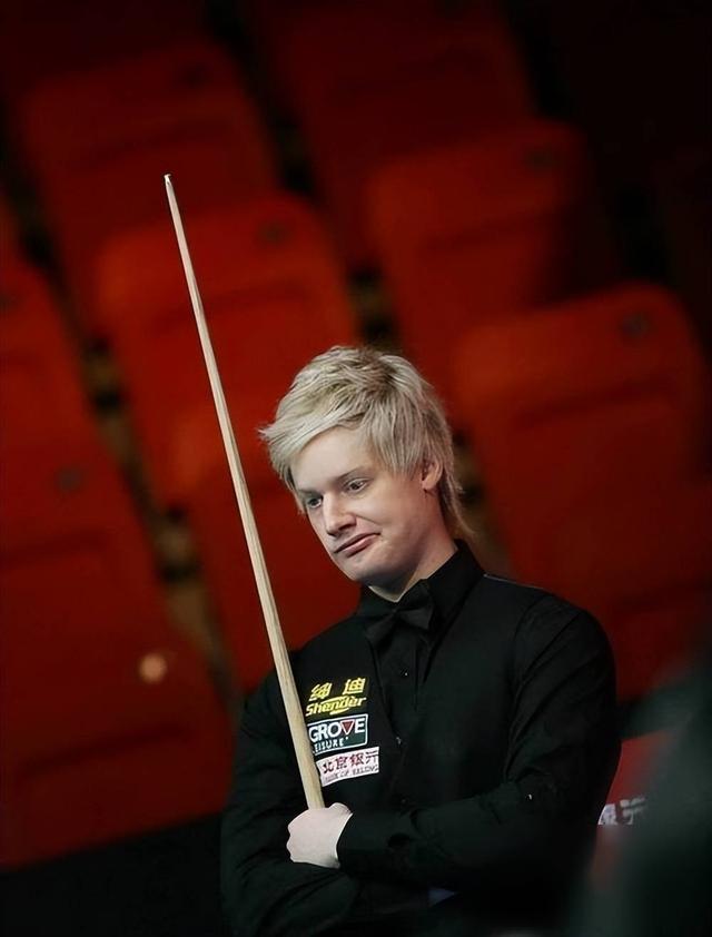 了浓墨重彩 了浓墨重彩