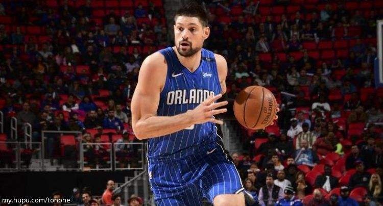 教练组根据 教练组根据