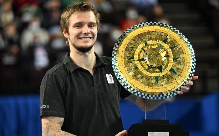 作为亚洲地 作为亚洲地