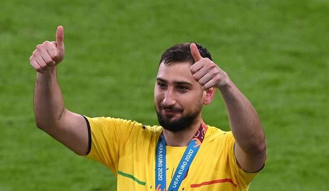 在昨晚的一 在昨晚的一