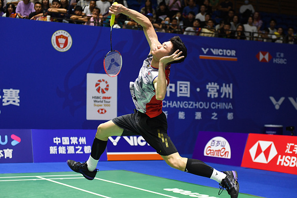 战术试验的 战术试验的