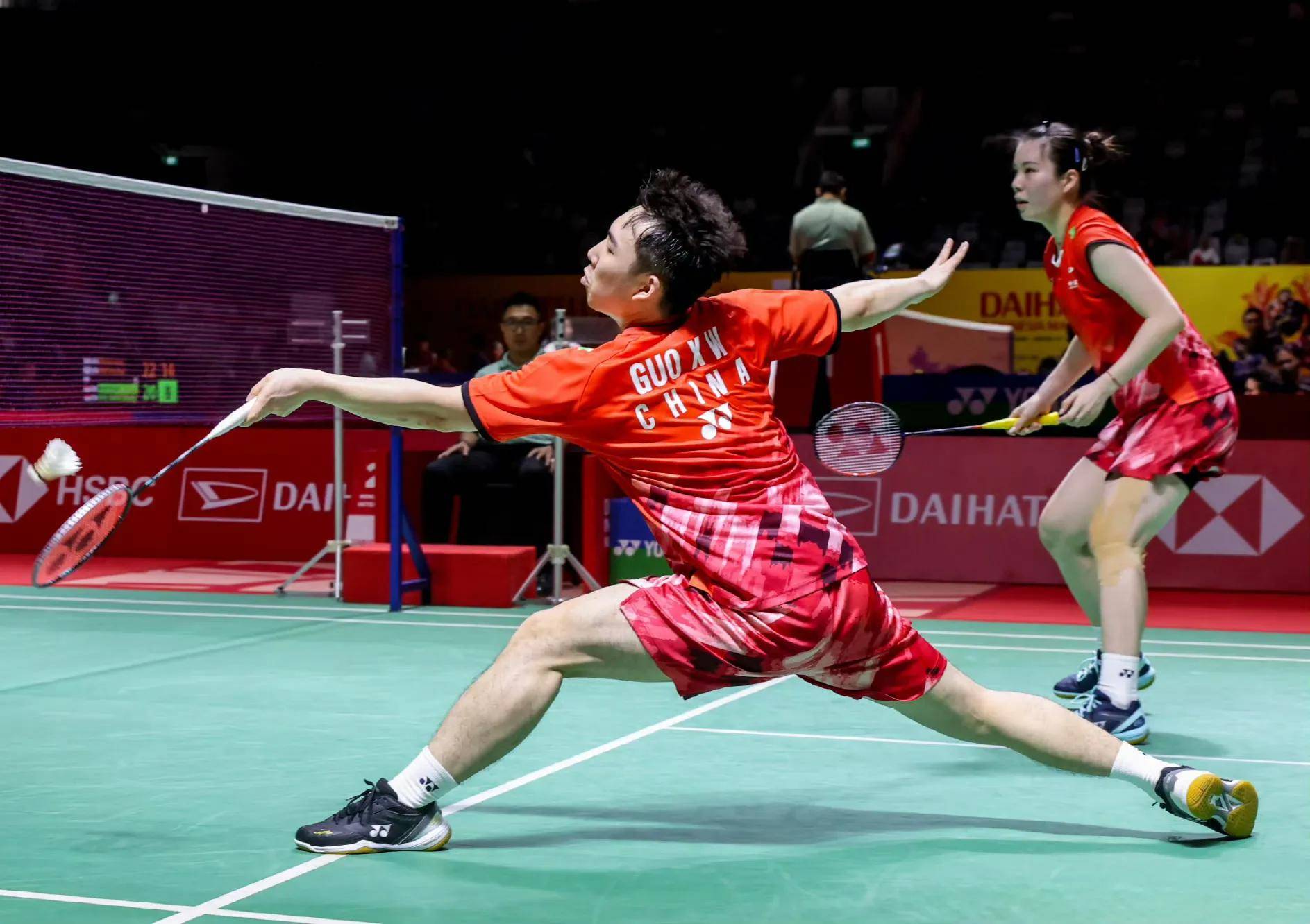 特别是在二 特别是在二