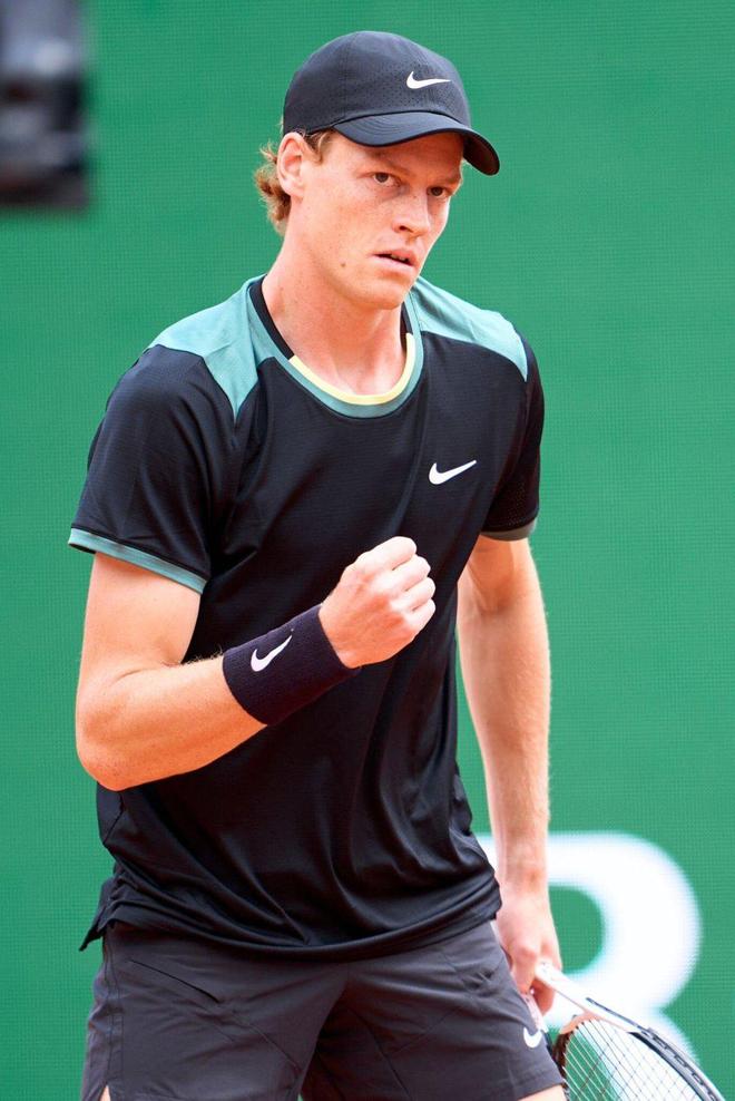 夺得多项金 夺得多项金