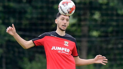 轻主力和老 轻主力和老