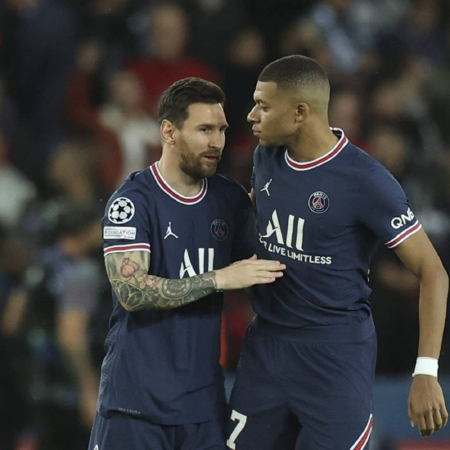 教练随后在 教练随后在