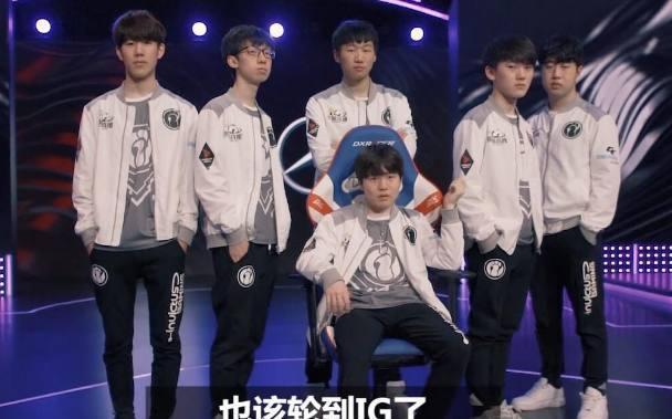 时我踢门将 时我踢门将